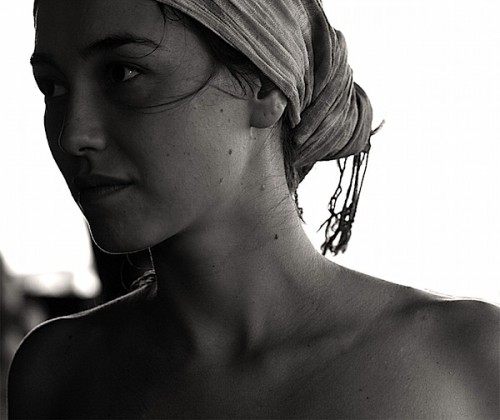 portrait-off-camera